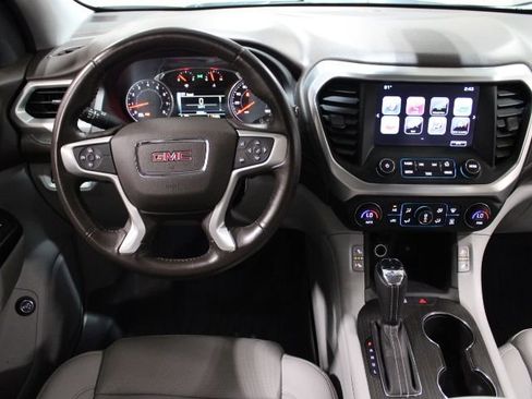 Used 2017 GMC Acadia SLT image 30