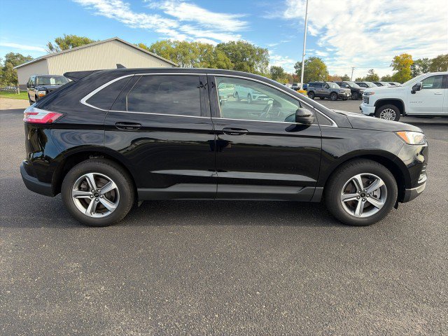 Used 2024 Ford Edge SEL w/ Convenience Package AWD/4WD image 6