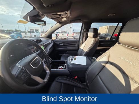 Used 2023 GMC Yukon XL Denali w/ Max Trailering Package AWD/4WD image 12