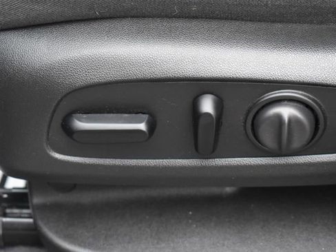 Certified 2021 Chevrolet Equinox LT AWD/4WD image 23