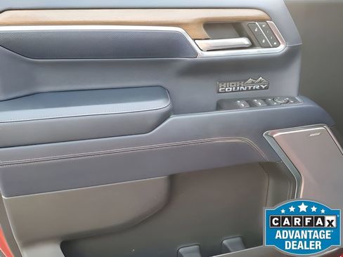 Used 2022 Chevrolet Silverado 1500 High Country w/ High Country Premium Package image 45