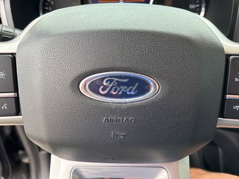 Used 2022 Ford Expedition Max XLT image 27