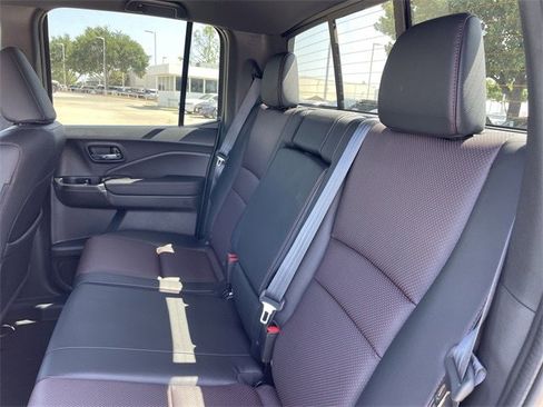 New 2025 Honda Ridgeline Black Edition image 25
