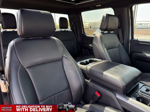 Used 2025 Ford F150 Lariat w/ FX4 Off-Road Package AWD/4WD image 30