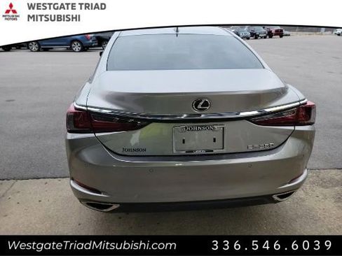 Used 2021 Lexus ES 350 w/ Premium Package image 5