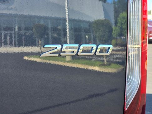 New 2026 Mercedes-Benz Sprinter 2500 image 15
