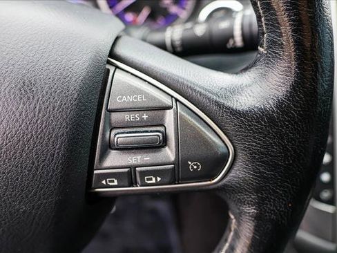 Used 2015 INFINITI Q50 2.0t w/ Moonroof Package image 16