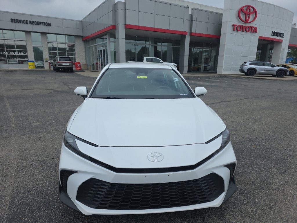 Certified 2025 Toyota Camry SE FWD image 2