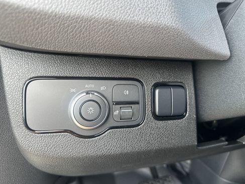 New 2025 Mercedes-Benz Sprinter 2500 image 21