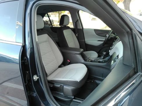 Used 2019 Chevrolet Equinox LT FWD image 18