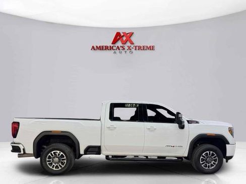 Used 2022 GMC Sierra 2500 AT4 AWD/4WD image 8