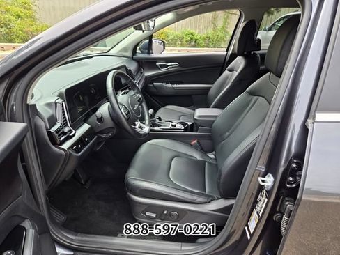 Used 2023 Kia Sportage EX FWD image 10