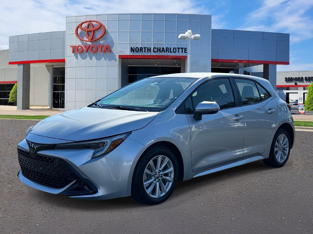 Used 2024 Toyota Corolla SE FWD image 5