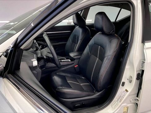 Used 2023 Nissan Altima 2.5 SR image 17