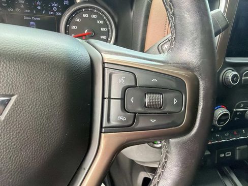 Used 2022 Chevrolet Silverado 3500 High Country w/ Safety Package II AWD/4WD image 18