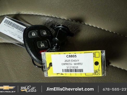 Certified 2025 Chevrolet Express 2500 w/ Driver Convenience Package RWD image 29