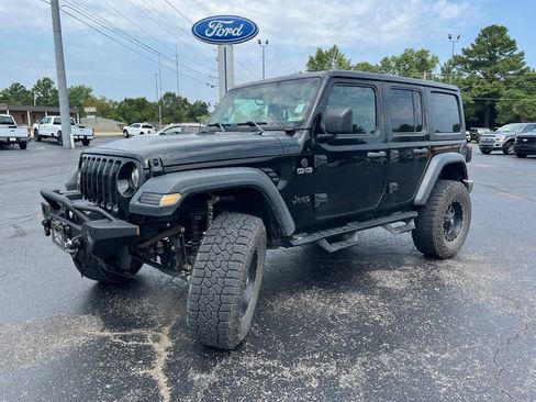 Used 2019 Jeep Wrangler Unlimited Sport S AWD/4WD image 7