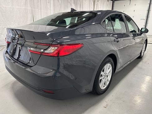 Used 2026 Toyota Camry LE FWD image 7