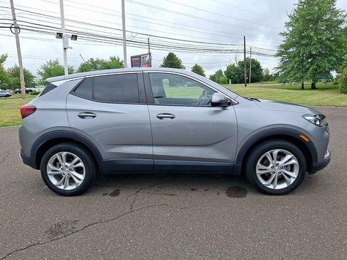 Used 2023 Buick Encore GX Preferred w/ Cold Weather Comfort Package FWD image 7