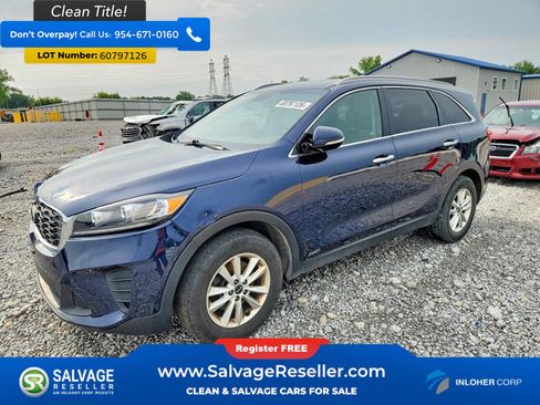 Used 2019 Kia Sorento AWD w/ LX Convenience Package image 1