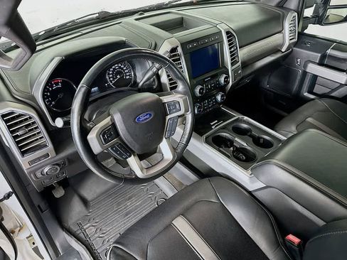 Certified 2018 Ford F350 Platinum w/ Platinum Ultimate Package image 2