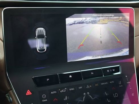 Used 2023 Maserati Grecale GT image 18