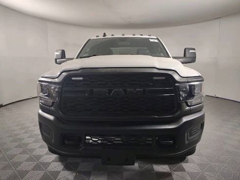 Used 2024 RAM 3500 Tradesman image 2