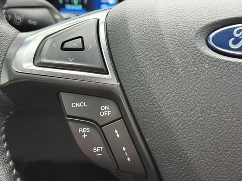 Used 2020 Ford Fusion SE w/ Equipment Group 151A image 14