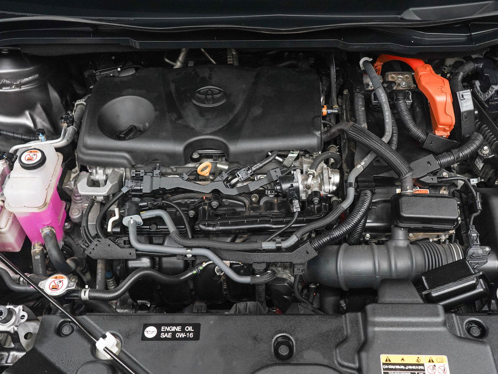 Used 2024 Toyota Sienna XLE AWD/4WD image 32