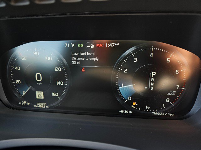 Used 2020 Volvo XC90 T5 Momentum AWD/4WD image 30