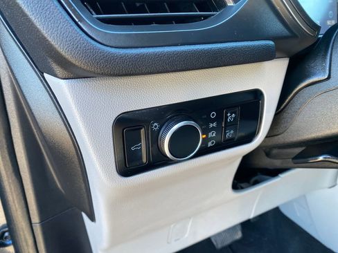 Used 2023 Ford Escape Active image 34