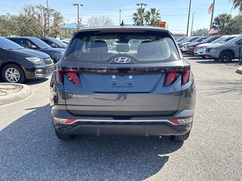 Used 2024 Hyundai Tucson SE image 5