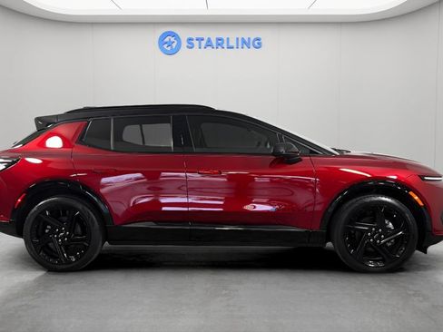 Used 2025 Chevrolet Equinox EV RS w/ Active Safety Package 3 AWD/4WD image 11