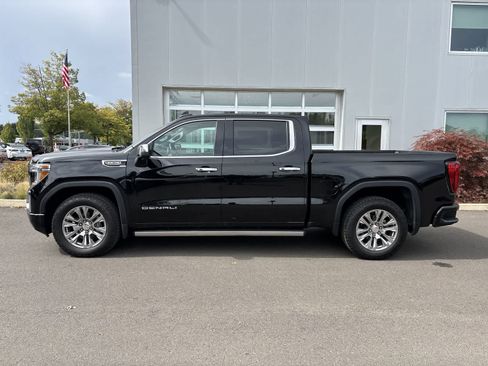 Used 2019 GMC Sierra 1500 Denali w/ Technology Package AWD/4WD image 2
