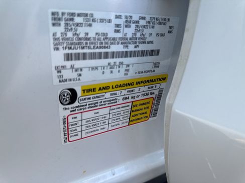 Certified 2020 Ford Expedition Platinum image 30