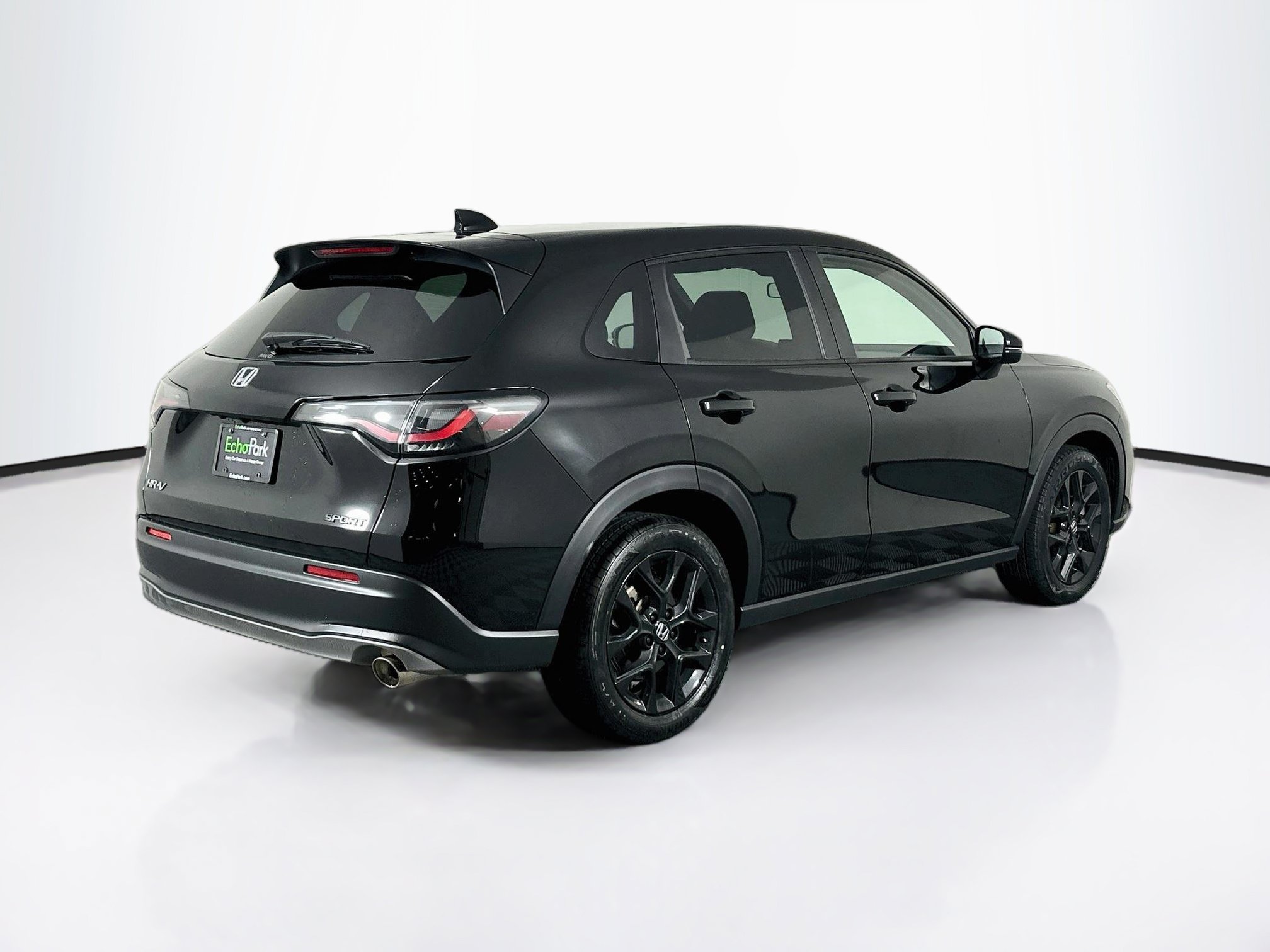 Used 2025 Honda HR-V Sport image 9