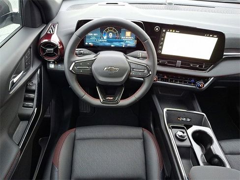 New 2026 Chevrolet Equinox RS w/ Convenience Package III image 8