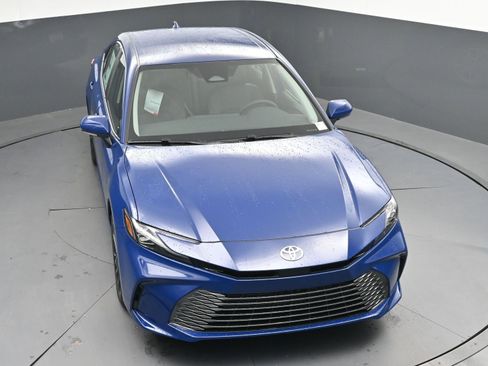 New 2026 Toyota Camry XLE image 27