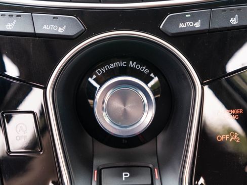 Certified 2025 Acura RDX SH-AWD w/ Technology Package image 37