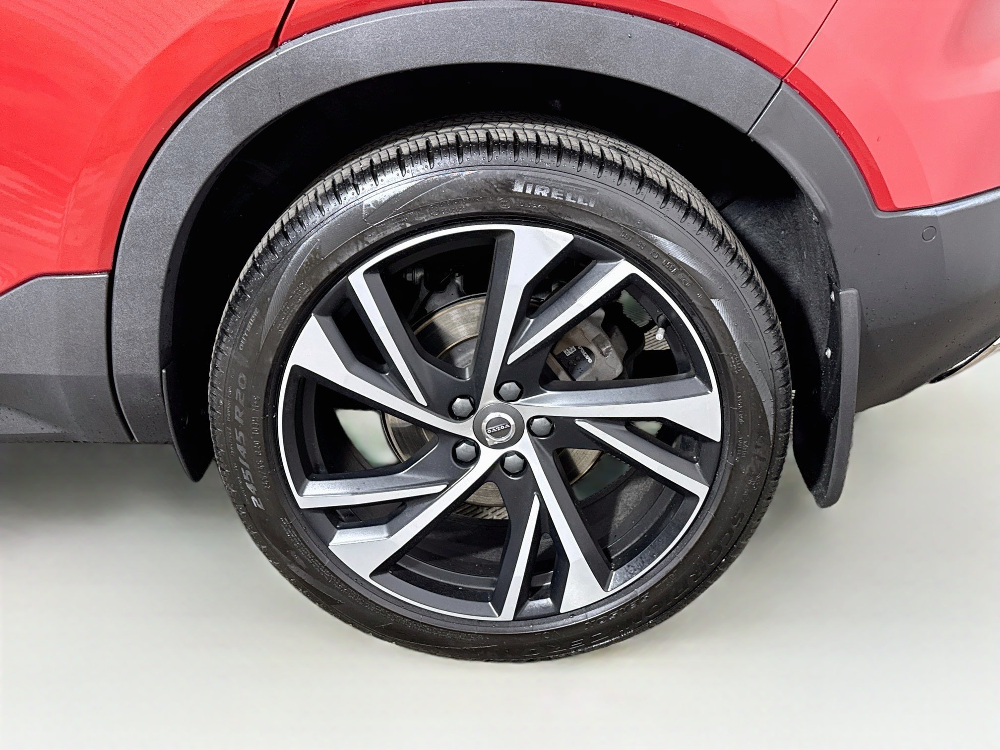 Used 2019 Volvo XC40 T5 R-Design AWD/4WD image 27