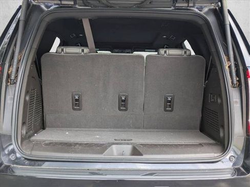 Used 2021 GMC Yukon SLT w/ SLT Luxury Plus Package RWD image 6