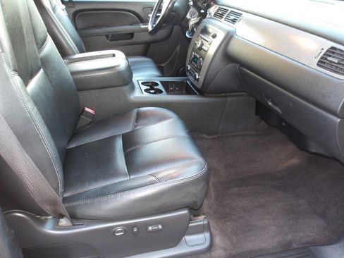 Used 2013 Chevrolet Silverado 1500 LTZ w/ LTZ Plus Package image 5