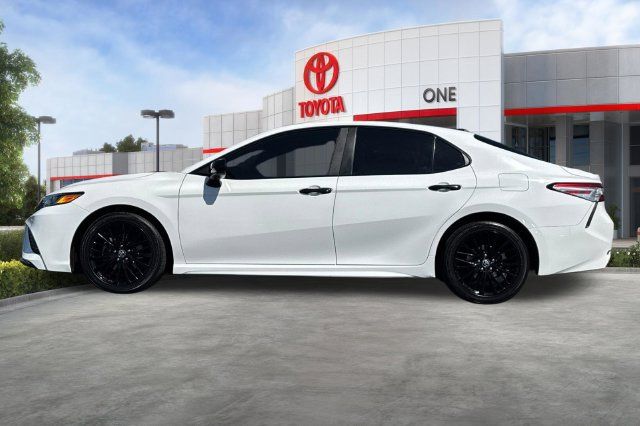 Certified 2020 Toyota Camry SE FWD image 9