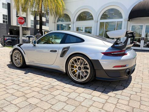 Used 2018 Porsche 911 GT2 RS RWD image 25