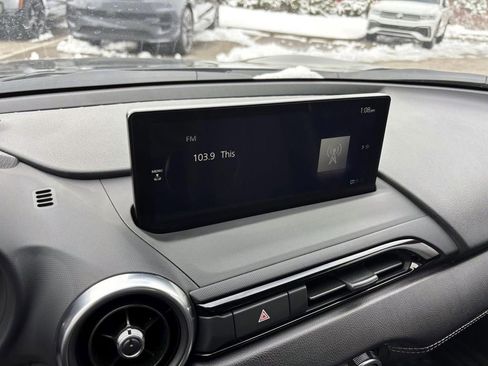 Used 2025 MAZDA MX-5 Miata RF Grand Touring image 19