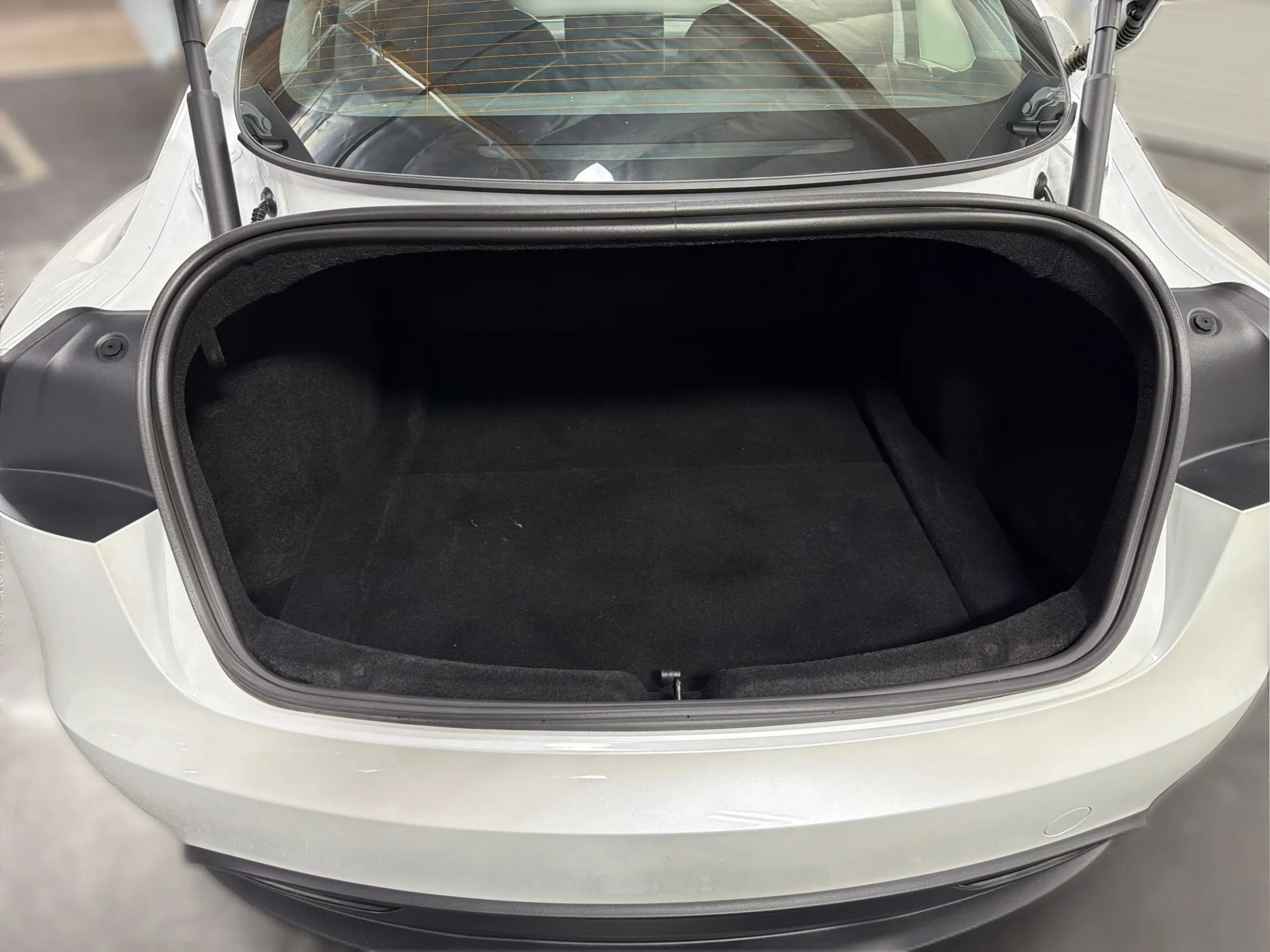 Used 2025 Tesla Model 3 Long Range AWD/4WD image 11