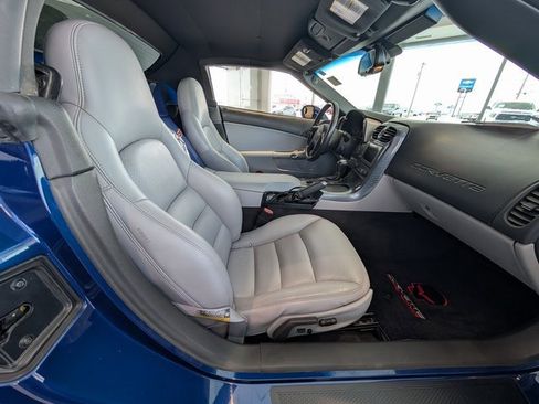 Used 2005 Chevrolet Corvette Base w/ Preferred Equipment Group image 4