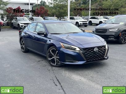 Used 2024 Nissan Altima 2.5 SR