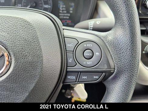 Used 2021 Toyota Corolla L FWD image 18