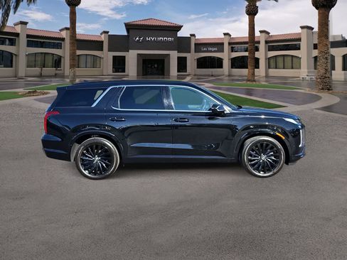 Used 2025 Hyundai Palisade Calligraphy AWD/4WD image 9